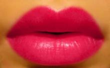  lips-lipstick-01.jpg thumbnail