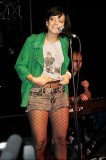 Lily Allen: “What is where? Here under the t-shirt? <br />Hmmm… pantyhose…”