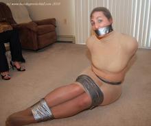  pantyhose-encasement-11.jpg thumbnail
