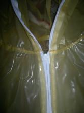  transparent-pvc-sleeping-bag-06-hood.jpg thumbnail