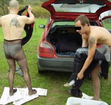  men-in-pantyhose-324.jpg thumbnail