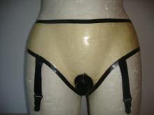  latex-briefs-condom-03.jpg