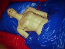  latex-duvet-cover-06-bed-sheeting.jpg thumbnail