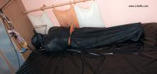  selfbondage-ses81-em-cuffs-latex-IMG_1821.jpg thumbnail