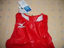  shiny-red-swimsuit-mizuno-03.jpg thumbnail