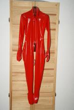  latex-zentai-suit-04.jpg