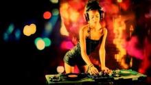  dj-girl-01.jpg thumbnail