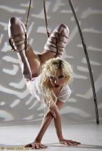  bondage-95-zlata-white-stockings-rope.jpg thumbnail