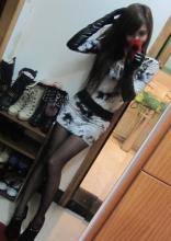  candid-pantyhose-446-black-gloves.jpg