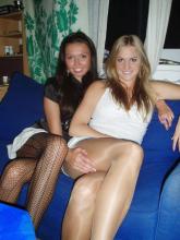  candid-pantyhose-544-shiny.jpg thumbnail