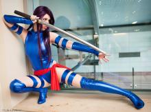  cosplay-22_blue_leotard_stockings.jpg