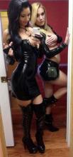  everyday-latex-fashion-74_dress_skirt_selfie.jpg