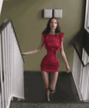 tumblr_lotyq8vqCZ1qefm89o1_250.gif thumbnail