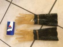  transparent_latex_gloves-01.jpg thumbnail