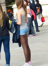  candid_pantyhose_785_black_shorts.jpg