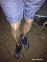  IMG_20170621_233127-grey_shiny_pantyhose.jpg thumbnail