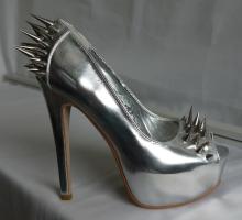  spiked_high_heels-10.jpg thumbnail