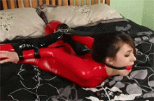  bondage-181-latex_catsuit_ballet-boots_hogtie_ball_gag.gif thumbnail