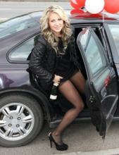  candid_pantyhose_908_black.jpg