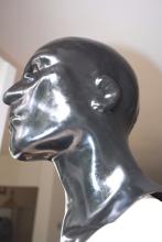  heavy_latex_mask-03.jpg