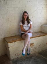  candid_pantyhose_928_white.jpg thumbnail