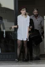  Taylor-Swift-in-Pantyhose-4.jpg thumbnail