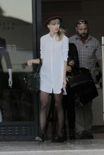  Taylor-Swift-in-Pantyhose-4.jpg