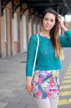  candid_pantyhose_987_white.jpg thumbnail