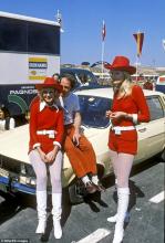  candid_pantyhose_983_white_shorts.jpg thumbnail