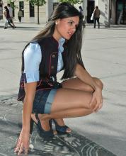  candid_pantyhose_994_shiny_high-heels_shorts.jpg