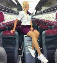  stewardesses-in-pantyhose-40.jpg thumbnail
