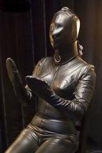  leather_bondage_suit-01.jpg thumbnail