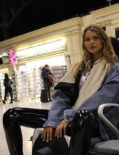  candid_latex-75_leggings.jpg thumbnail