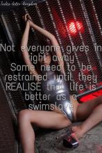 shiny_swimsuit_realise_128.jpg