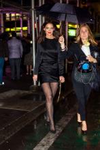  katie_holmes-05_black_polka-dot_pantyhose.jpg