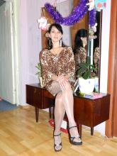  candid_pantyhose_1315_shiny_with_sandals.jpg thumbnail