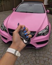  pink-107_mercedes.jpg