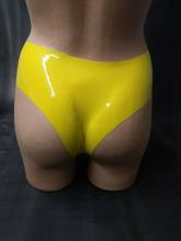  yellow_latex_panties-01.jpg