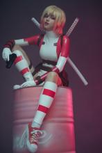  cosplay_42_latex_gwenpool.jpg