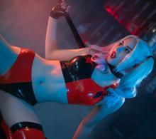  cosplay_48_latex_harley_quinn.jpg