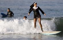  473_Surf03.jpg thumbnail