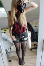  candid_pantyhose_1485_black_shorts_photocamera.jpg thumbnail