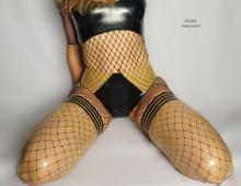  fishnet-pantyhose-132_transparent_latex.jpg thumbnail