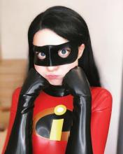  cosplay_106_latex_catsuit_alexandra_gaier.jpg