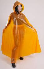  f5c3a38b0f74d887f6b5e9d34ed1d770--pvc-raincoat-september.jpg thumbnail