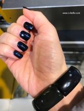  dark_blue_nails_IMG_2719_rainbow_obsidian_bracelet.JPG