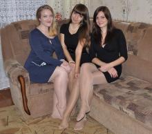  candid_pantyhose_1567_tan_bare_foot.jpg