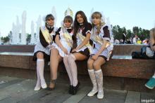  schoolgirls-08_white_knee_highs_stockings_pantyhose.jpg thumbnail