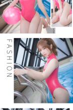  pink-186_latex_swimsuit.jpg