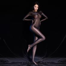  pantyhose-encasement-276-shiny_catsuit.jpg